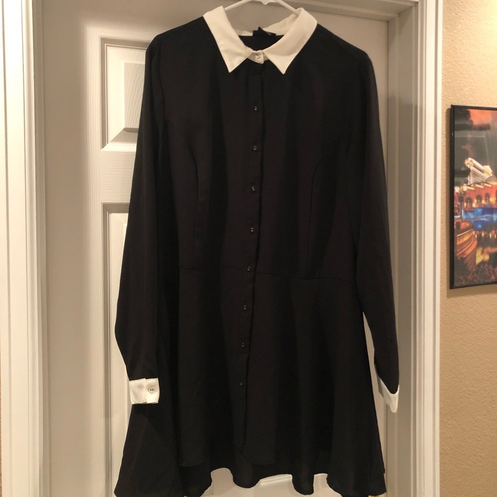 Long, city chic button down top